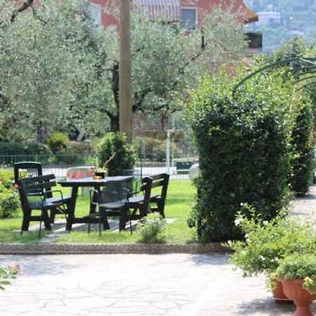 Villa Marina Torbole Sul Garda Eksteriør bilde