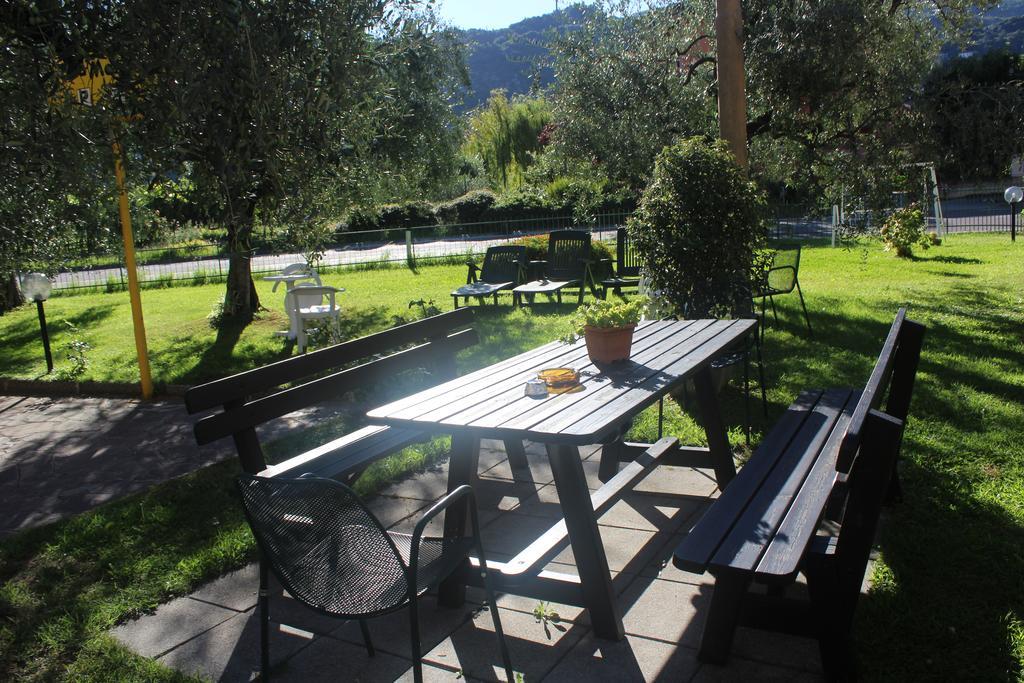 Villa Marina Torbole Sul Garda Eksteriør bilde