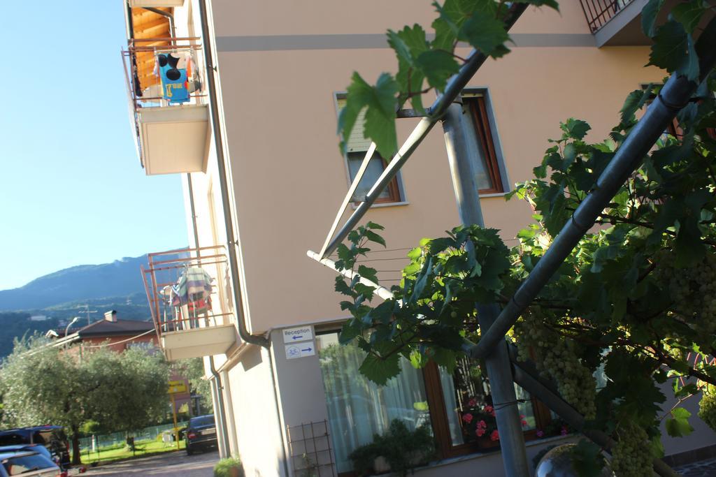 Villa Marina Torbole Sul Garda Eksteriør bilde